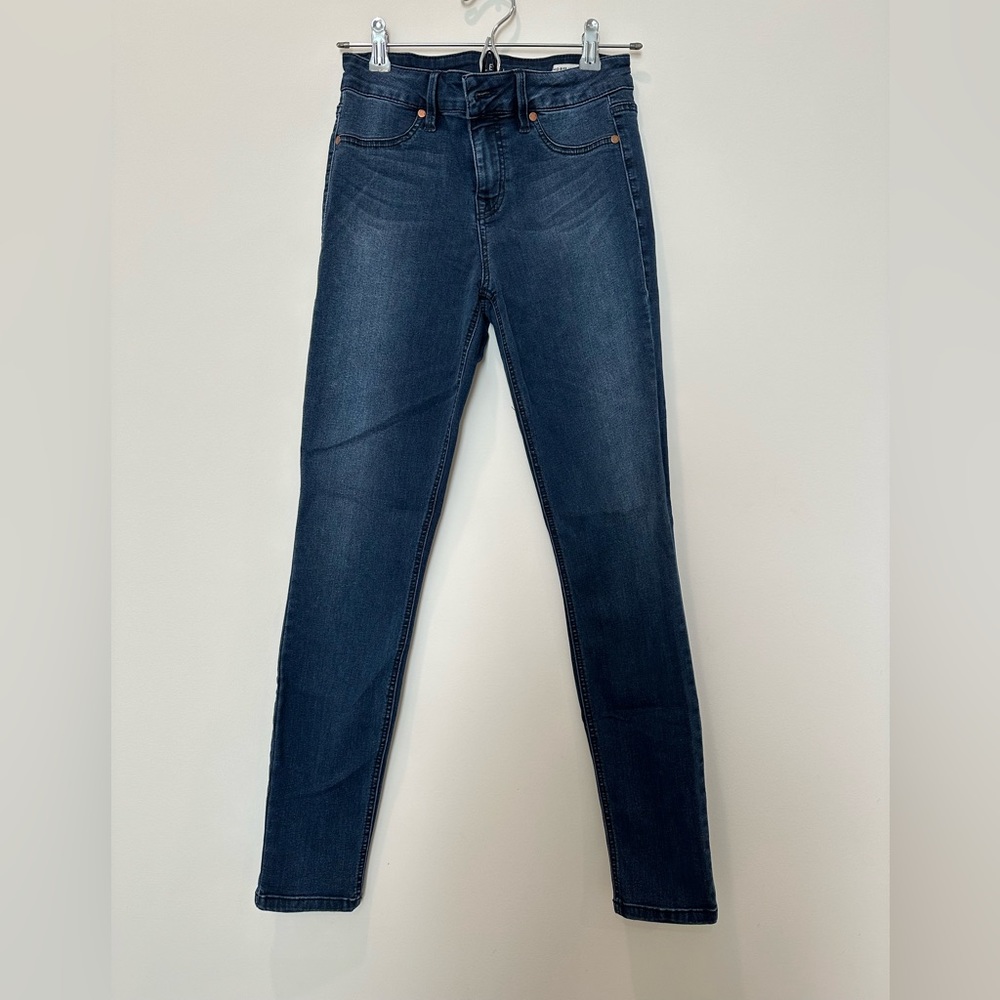Level 99 ultra skinny mid rise jeans (dark wash)